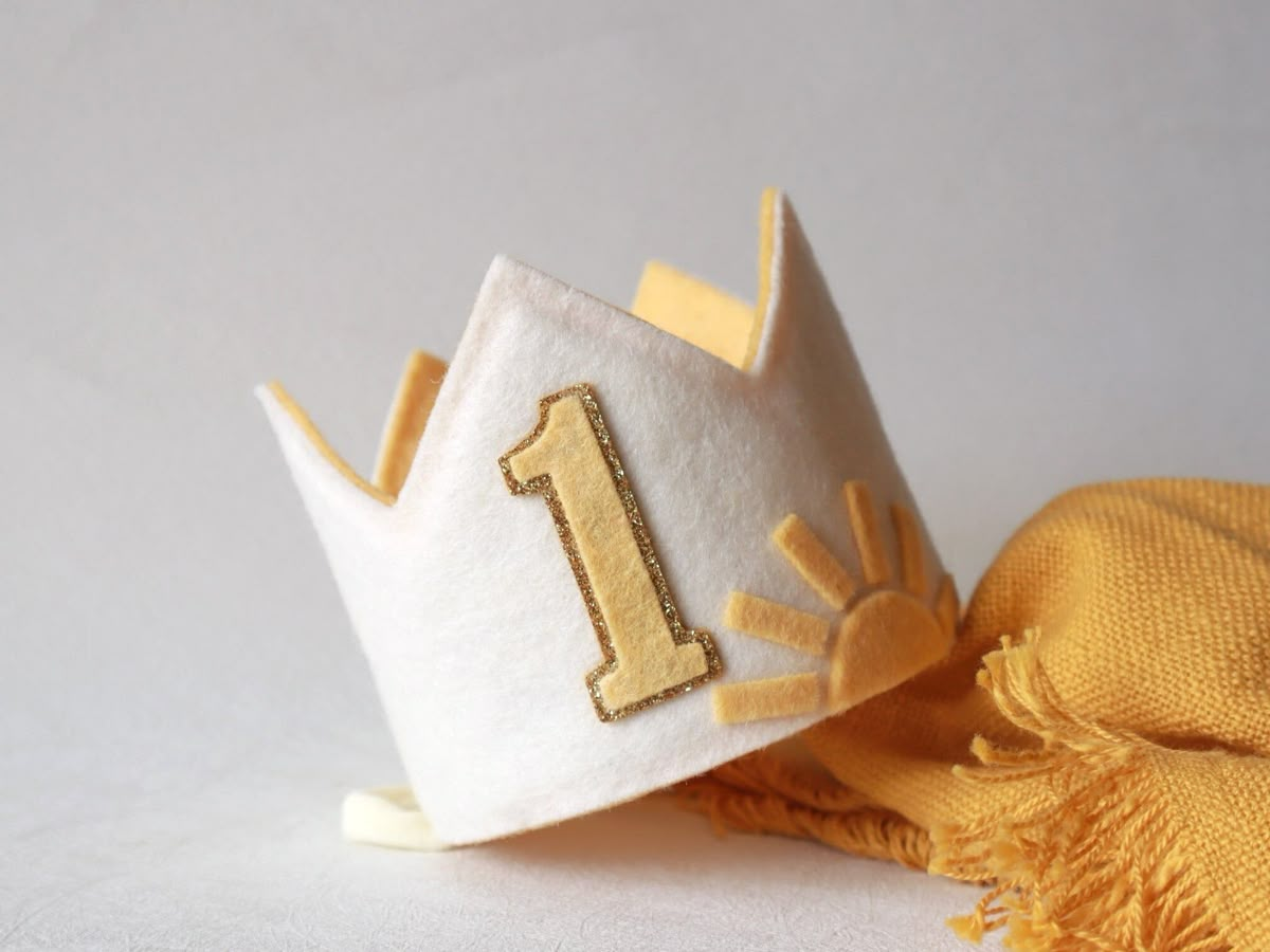 Felt Crown
