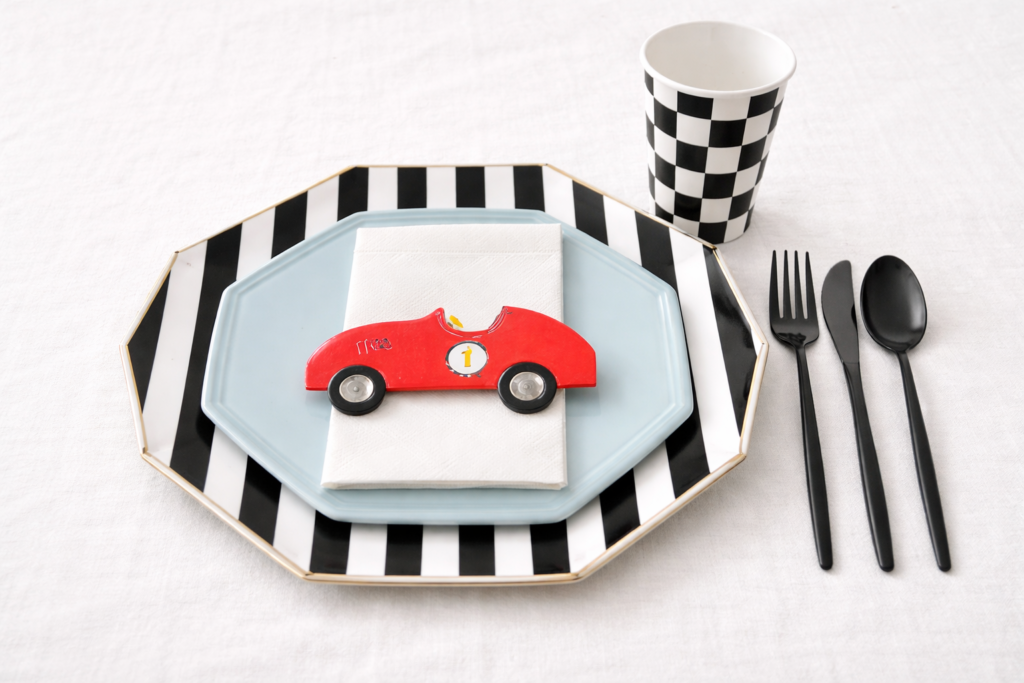 Checkered Paper Cups